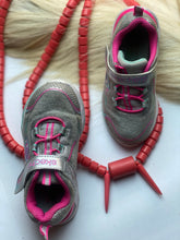 Load image into Gallery viewer, Skechers Shoes
