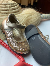 Load image into Gallery viewer, Party wear shoes
