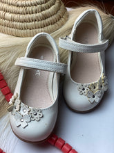 Load image into Gallery viewer, party wear shoes

